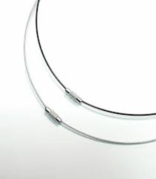 Spang metaal en zwart