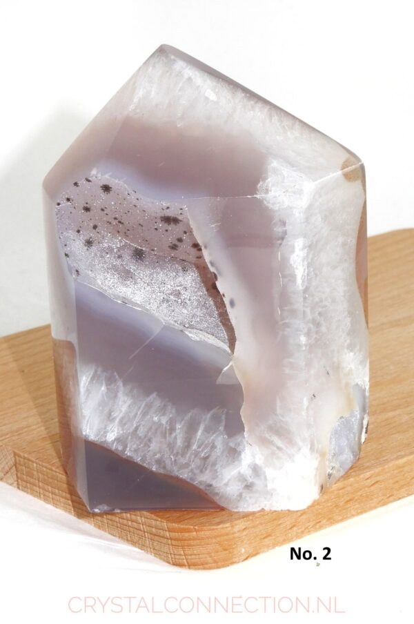 agaat-druzy-voorkant-nr2-scaled Agaat obelisk geslepen