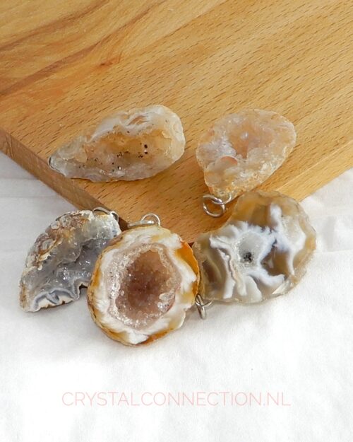 Agaatgeode hanger