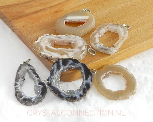 agaat-schijf-hanger-open-2.5-4cm Agaat schijfhanger open