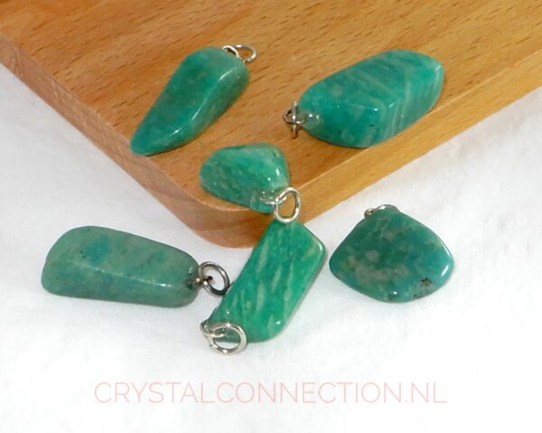 amazoniet-hanger-donker Amazoniet hanger