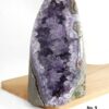 Amethist geode aangeslepen