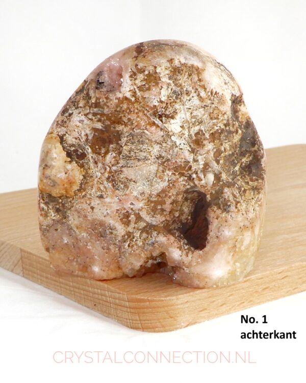 amethist-roze-geslepen-no1-achterkant Roze Amethist aangeslepen