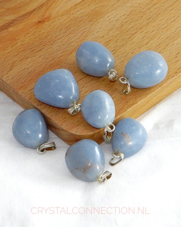 angeliet-hanger-stift Angeliet hanger