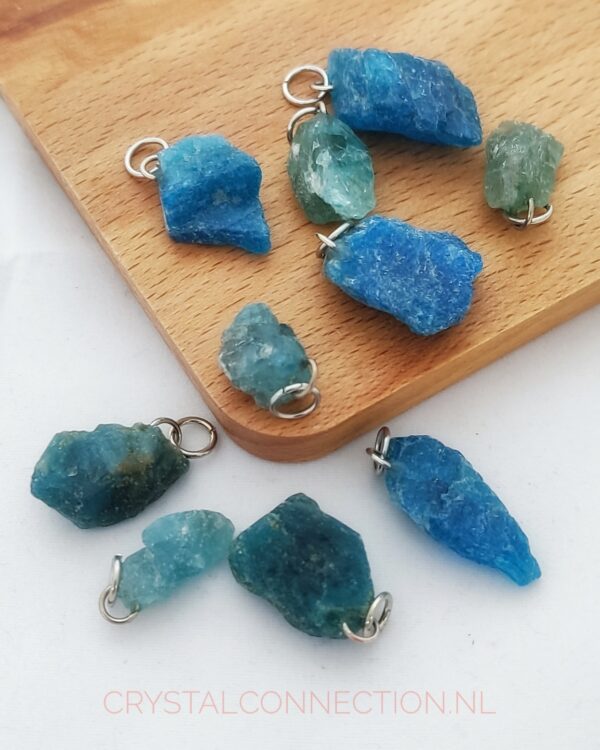 apatiet-hanger-ruw Apatiet hanger