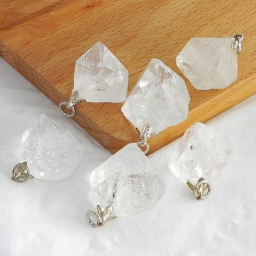 apophylliet-hanger-ruw Apophylliet hanger