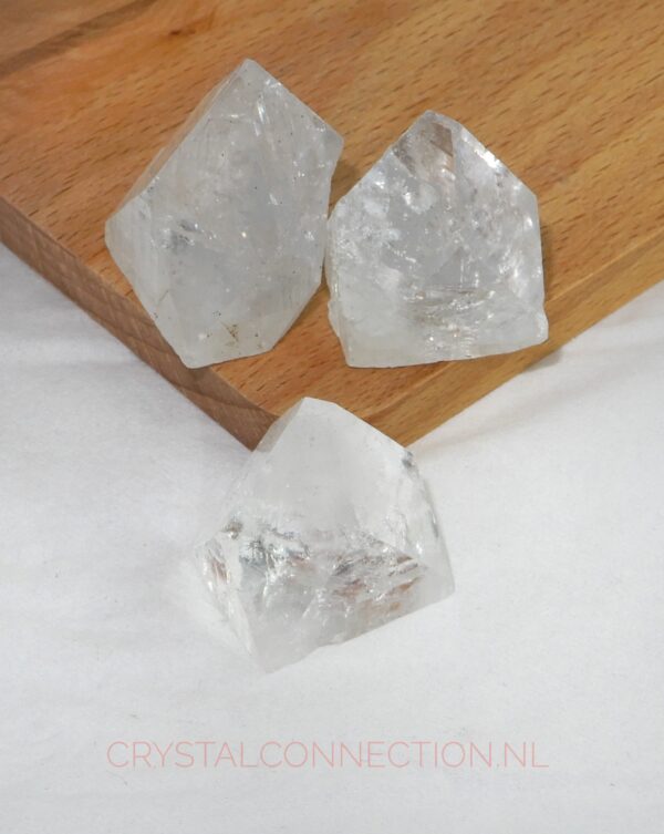 apophylliet-puntje Apophylliet ruw