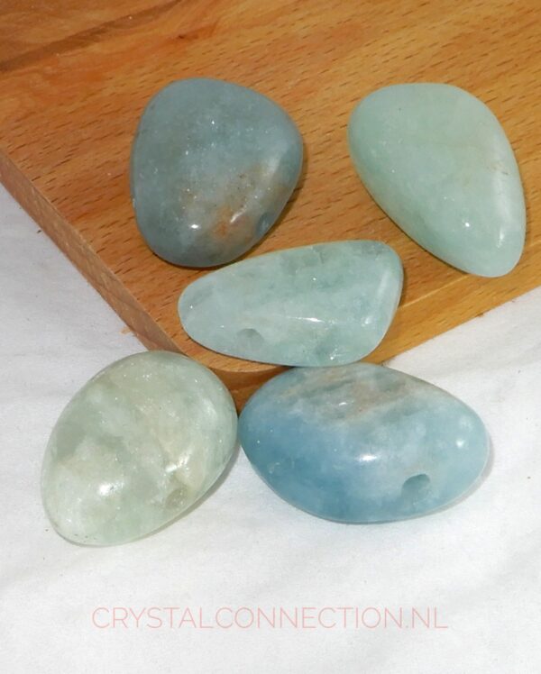 Aquamarijn doorboorde hanger