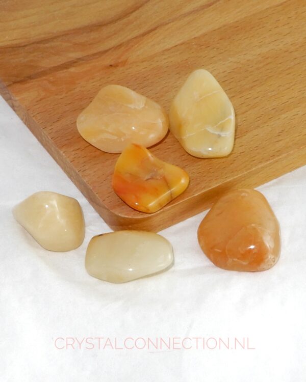 azeztuliet-goud-trommelsteen-klein Astrophylliet trommelsteen