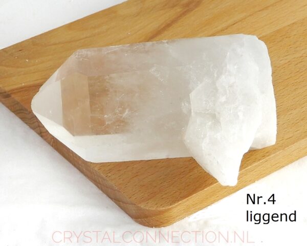 bergkristal-ruw-nr4-plat Bergkristal ruw