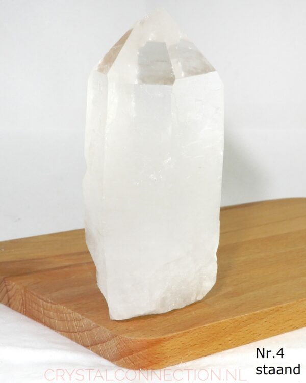 bergkristal-ruw-nr4-staand Bergkristal ruw