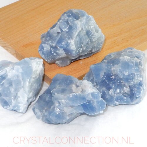 calciet-blauw-ruw-50-100g Calciet blauw ruw
