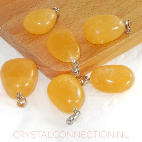calciet-oranje-hanger-zilv-oogje Calciet hanger