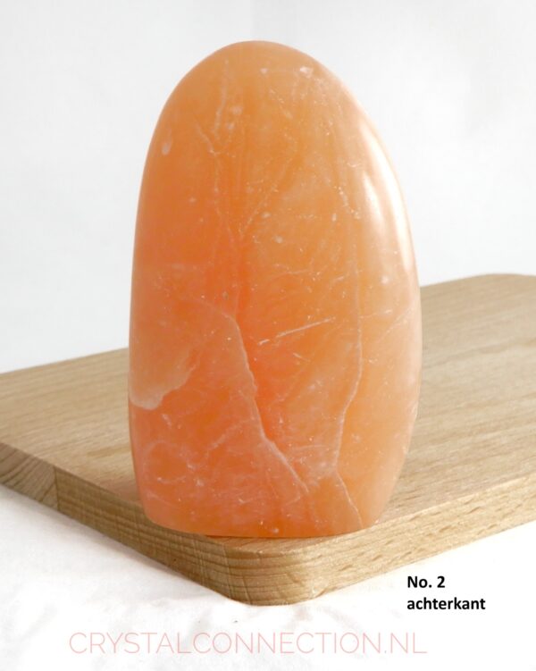 Calciet oranje-perzik vrije vorm