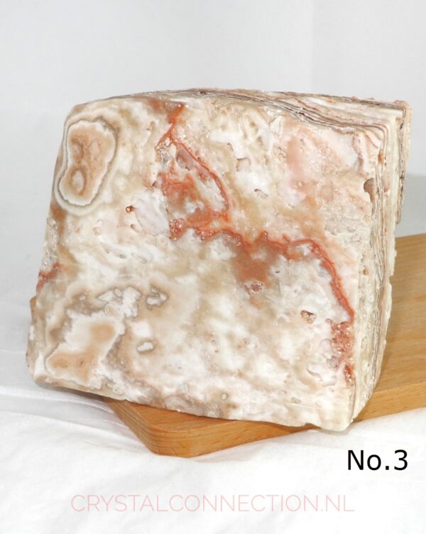 Calciet regenboog ruw