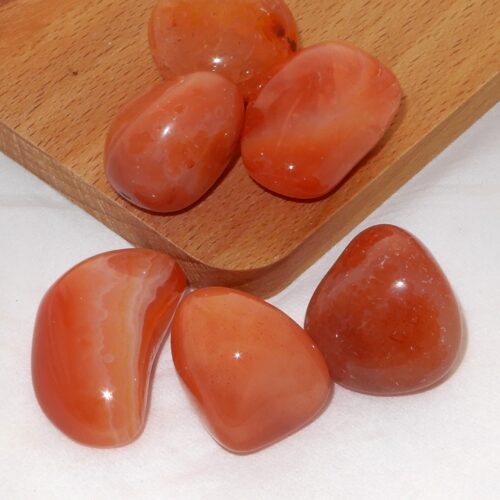 carneool-trommelsteen Carneool trommelsteen