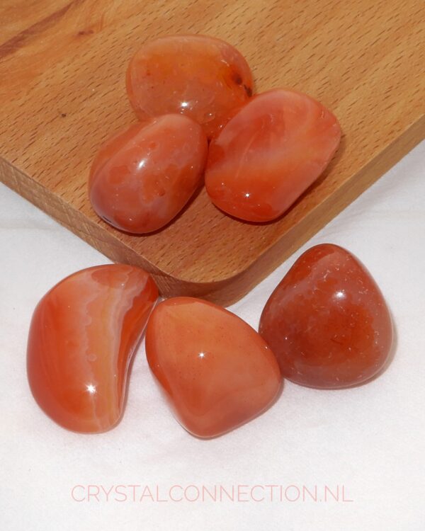 carneool-trommelsteen Carneool trommelsteen