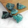chrysocolla-ruw-middel-1 Chrysocolla en Chrysocolla-Turkoois ruw