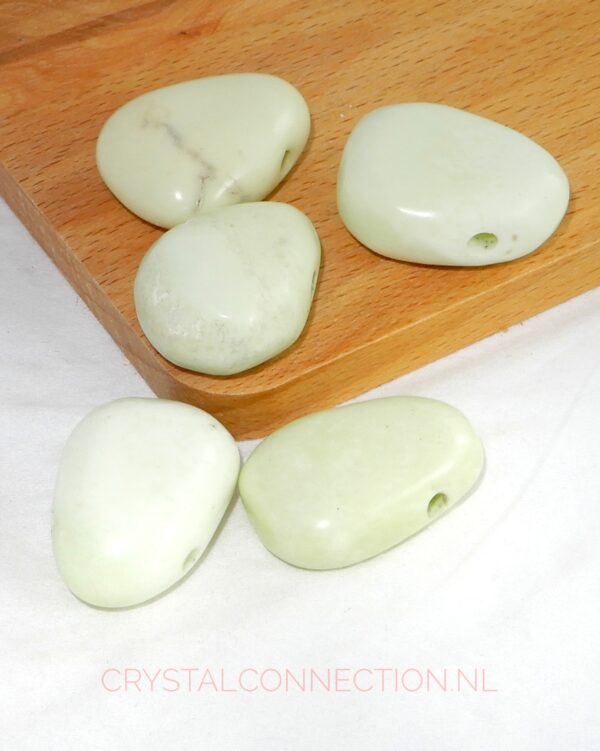 chrysopraas-citroen-doorboorde-hanger Chrysopraas doorboorde hanger