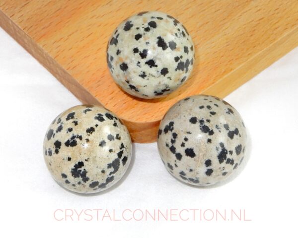 dalmatier-jaspis-bol-2cm Amethist bol