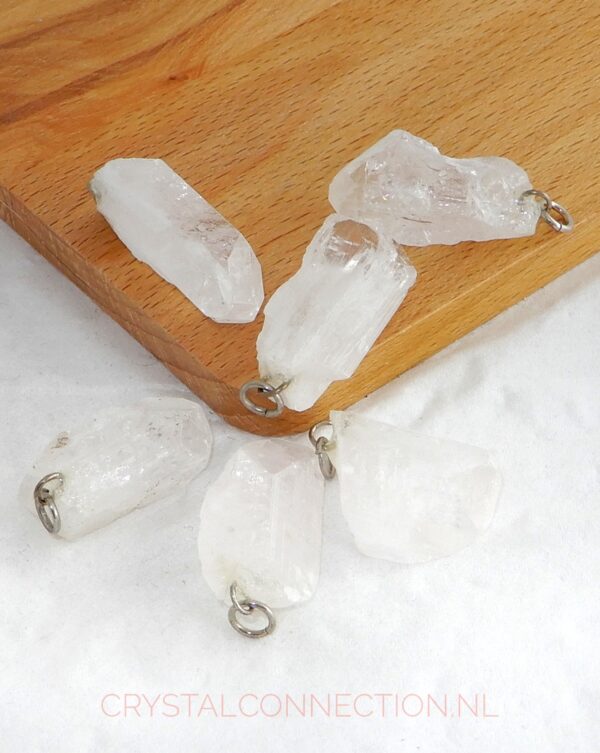 danburiet-hanger-kristal Cinnaber hanger