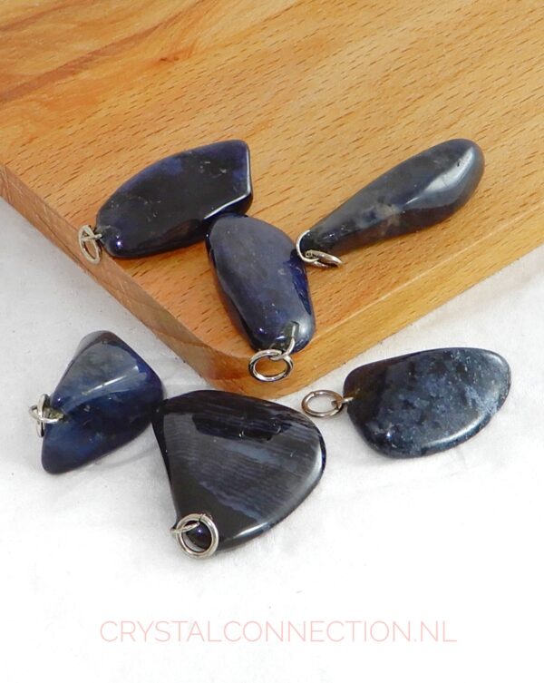 dumortieriet-hanger-middel Dumortieriet hanger