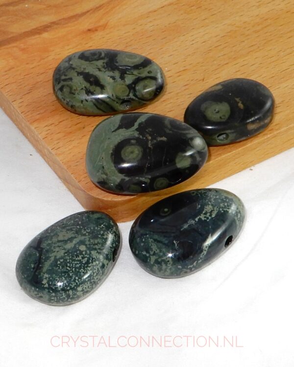 eldariet-doorboorde-hanger Dalmatier jaspis doorboorde hanger