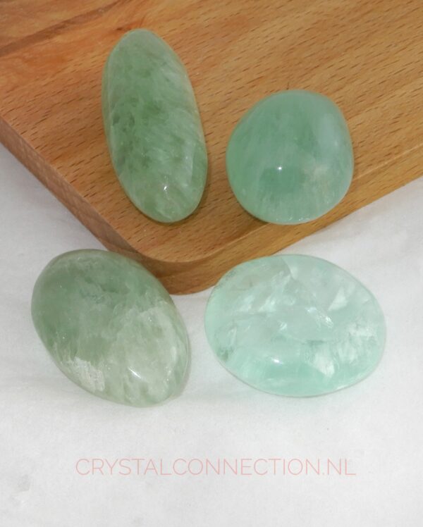 fluoriet-groen-trommelsteen-groot Fluoriet trommelsteen