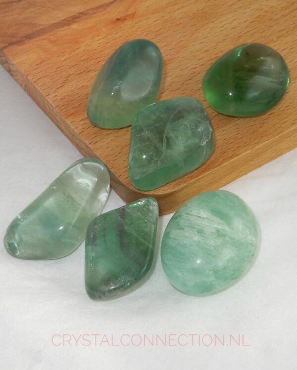 fluoriet-groen-trommelsteen-middel Fluoriet trommelsteen