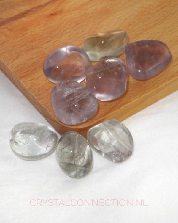 fluoriet-transparant-trommelsteen Fluoriet trommelsteen