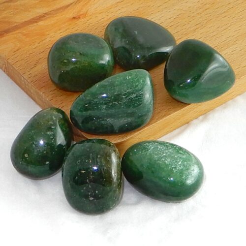 fuchsiet-trommelsteen Fuchsiet trommelsteen