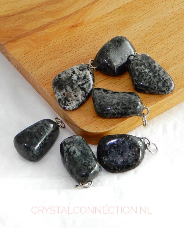 gabbro-hanger Gabbro hanger