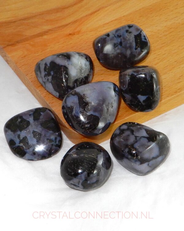 gabbro-trommelsteen-10-20g Gabbro trommelsteen