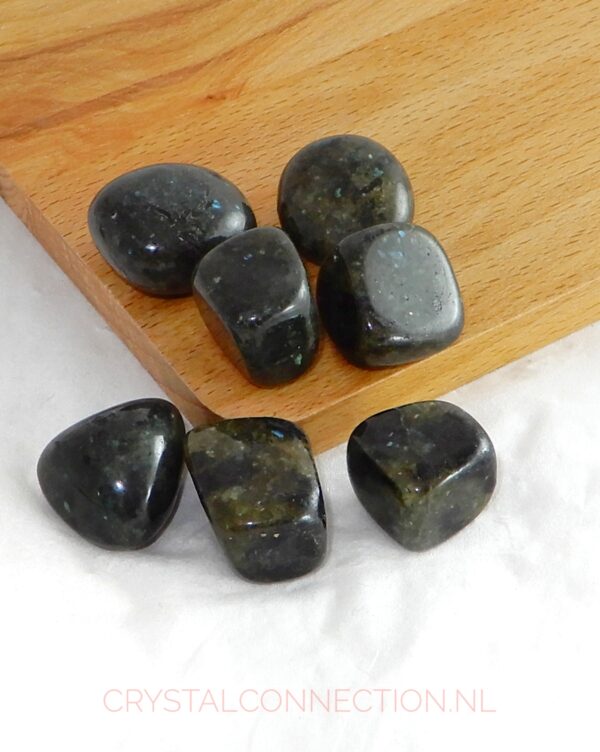 galaxyiet-trommelsteen-5-10g Gabbro trommelsteen