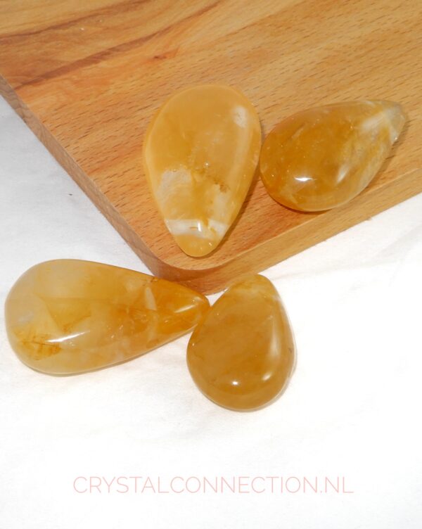 golden-healer-druppel-doorboorde-hanger Golden healer doorboorde hanger