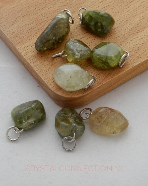 granaat-hanger-groen-scaled Granaat hanger