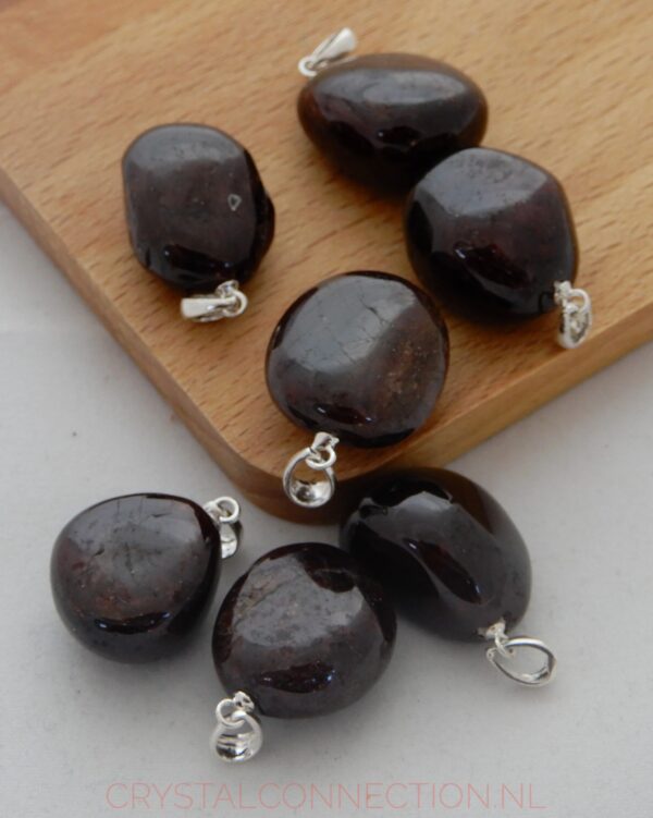 granaat-hanger-zilv-oogje-scaled Granaat hanger