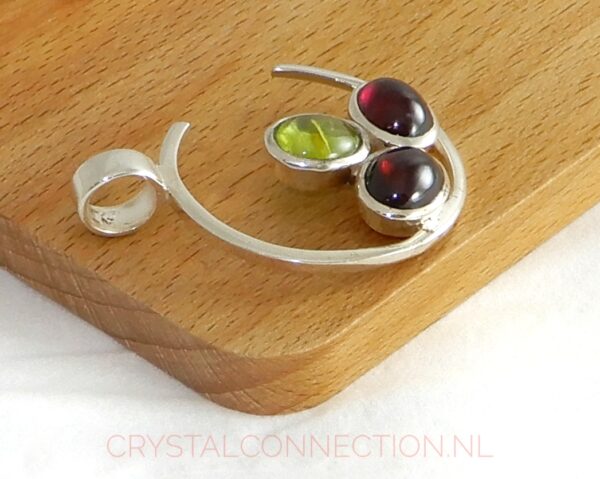 granaat-periodoot-hanger-zilver-zij2 Granaat-Peridoot zilveren hanger