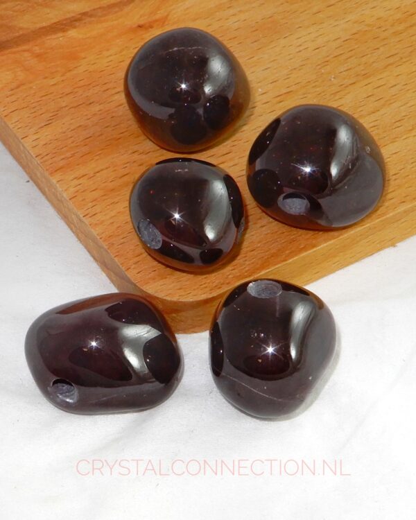 granaat-ster-doorboorde-hanger Granaat doorboorde hanger