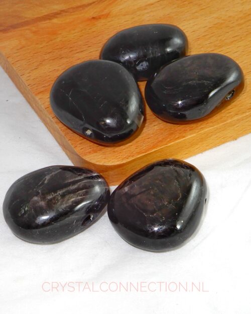 Hyperstheen doorboorde hanger