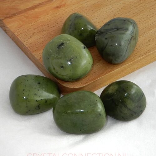 jade-groen-trommelsteen Jade trommelsteen