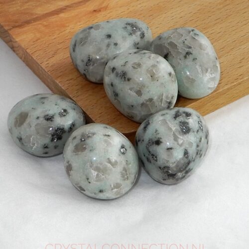 kiwi-jaspis-trommelsteen Kiwi-jaspis trommelsteen