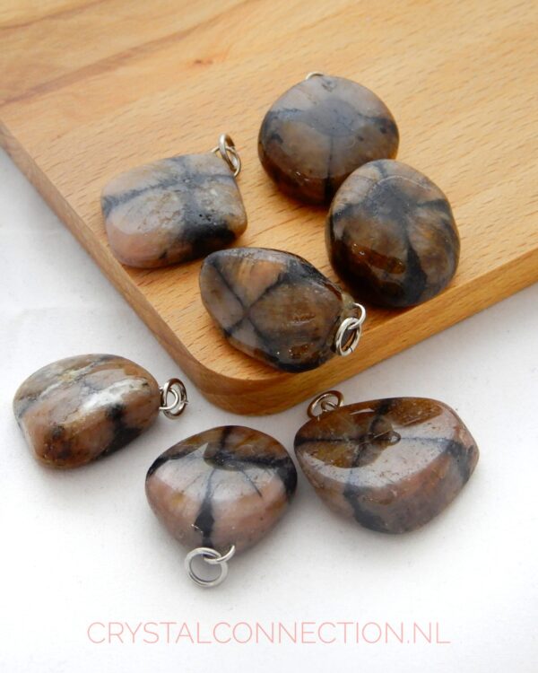 kruissteen-hanger-klein-1-scaled Kruissteen hanger