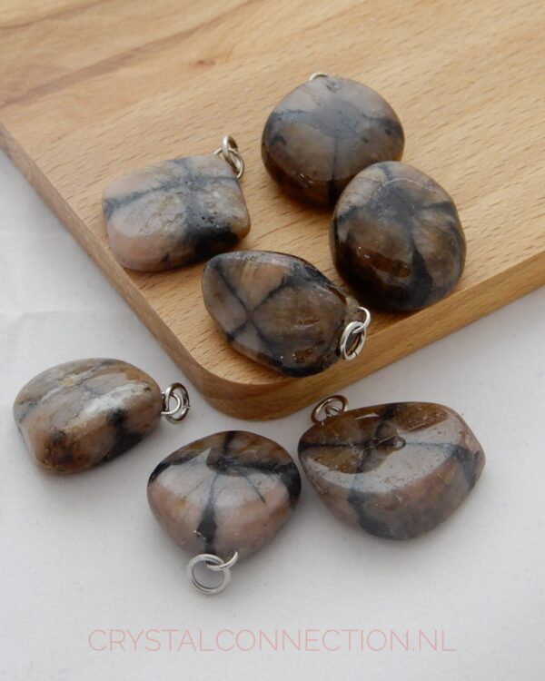 kruissteen-hanger-klein-scaled Kruissteen hanger