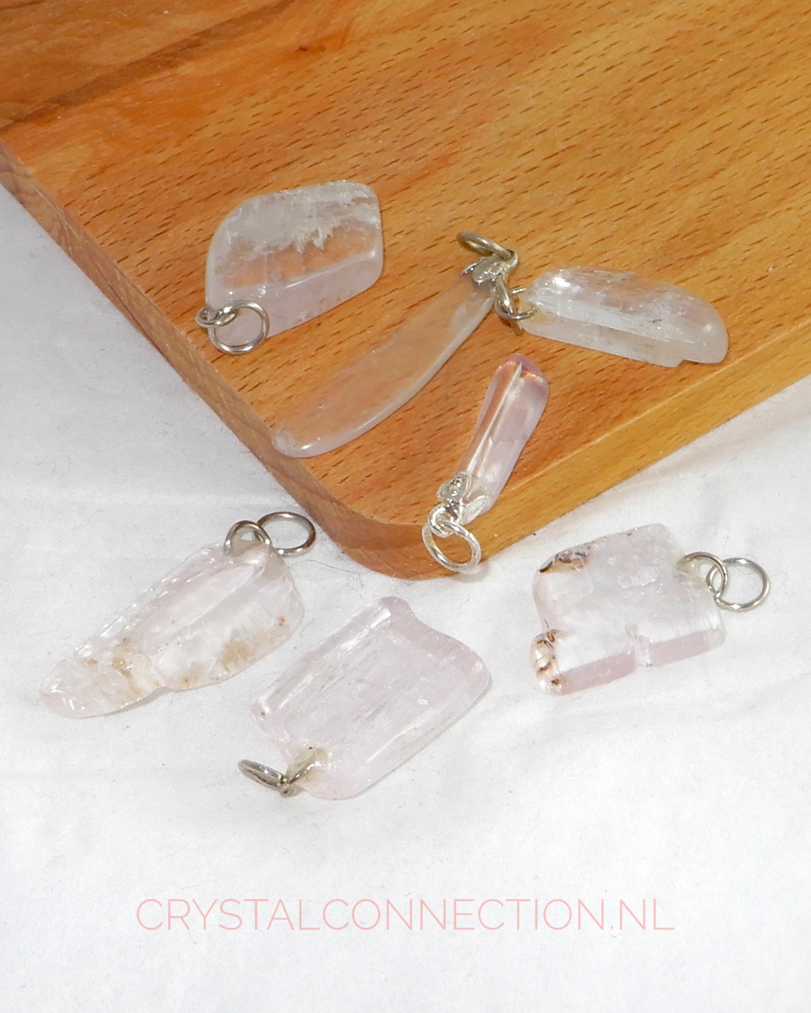 Kunziet hanger doorzichtig