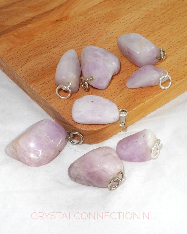 kunziet-hanger-roze Kunziet doorboorde hanger