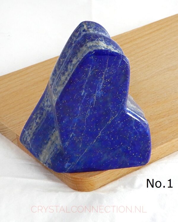 Lapis lazuli geslepen vorm