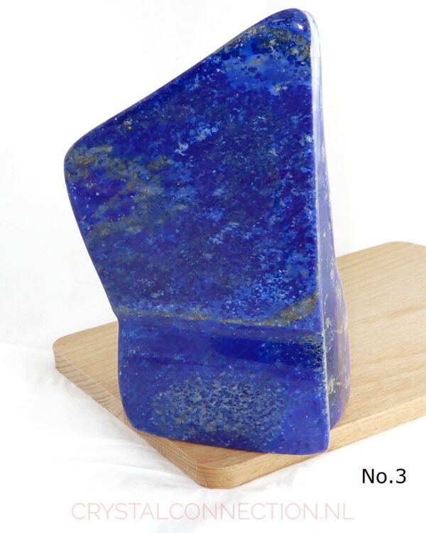 Lapis lazuli geslepen vorm