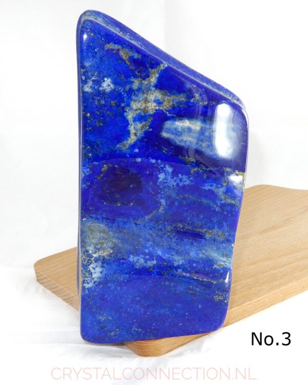 Lapis lazuli geslepen vorm