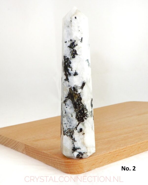 maansteen-blauw-obelisk-no2-1-scaled Toermalijn zwart obelisk geslepen vorm